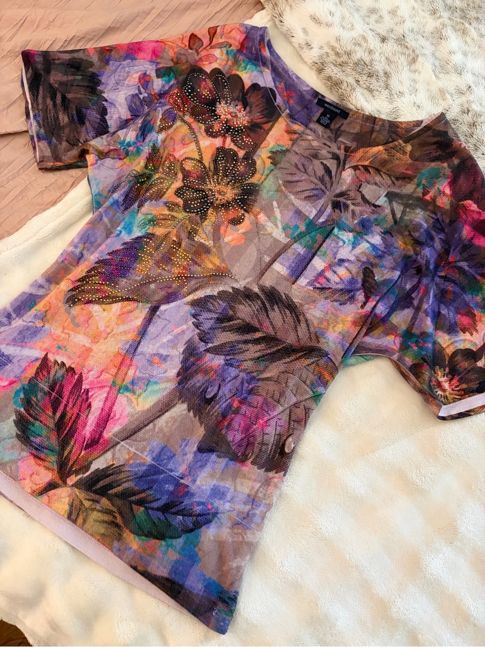 Westbound Sheer Floral Rhinestone Mesh Top ✨ - Picture 3 of 10